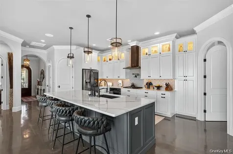 1582 Route 9w Marlboro NY 12542