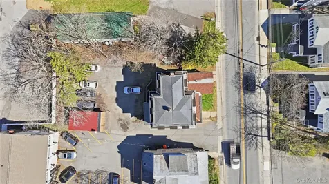 39 N Chestnut Street New Paltz NY 12561