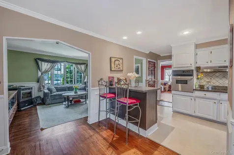 15 Lillian Place Farmingdale NY 11735