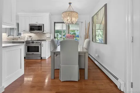 95 Tyrone Drive East Hampton NY 11937