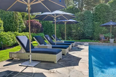 95 Tyrone Drive East Hampton NY 11937
