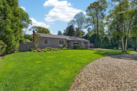 95 Tyrone Drive East Hampton NY 11937