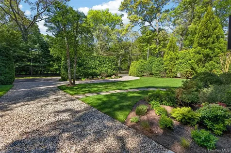 95 Tyrone Drive East Hampton NY 11937