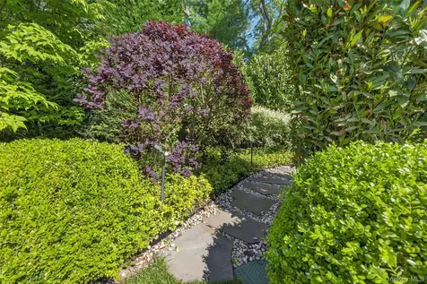 95 Tyrone Drive East Hampton NY 11937