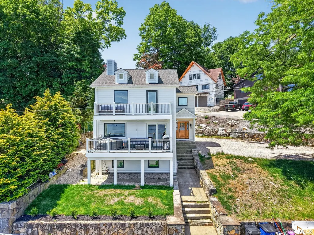 175 W Lakeshore Drive Carmel NY 10512