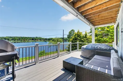 175 W Lakeshore Drive Carmel NY 10512