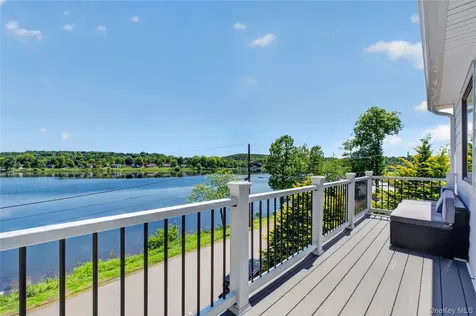 175 W Lakeshore Drive Carmel NY 10512
