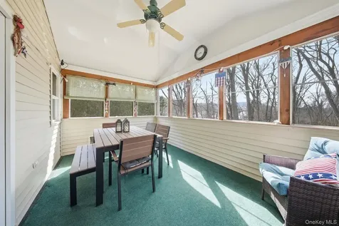 3 Puritan Lane Blooming Grove NY 10992