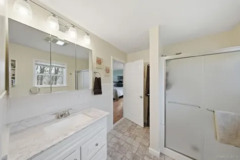 3 Puritan Lane Blooming Grove NY 10992