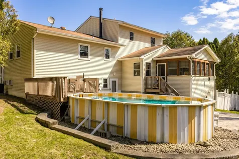 3 Puritan Lane Blooming Grove NY 10992