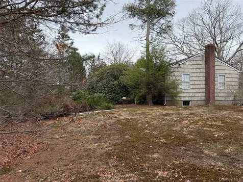 171 Stony Hollow Road Greenlawn NY 11740