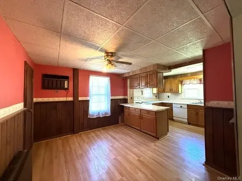 182 Bee Hollow Road Shohola PA 18458