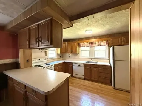 182 Bee Hollow Road Shohola PA 18458
