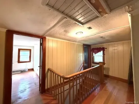 182 Bee Hollow Road Shohola PA 18458