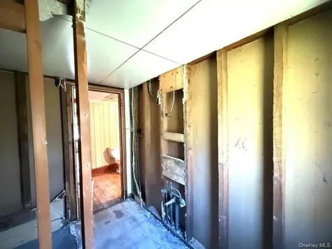 182 Bee Hollow Road Shohola PA 18458