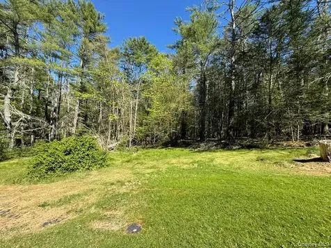 182 Bee Hollow Road Shohola PA 18458