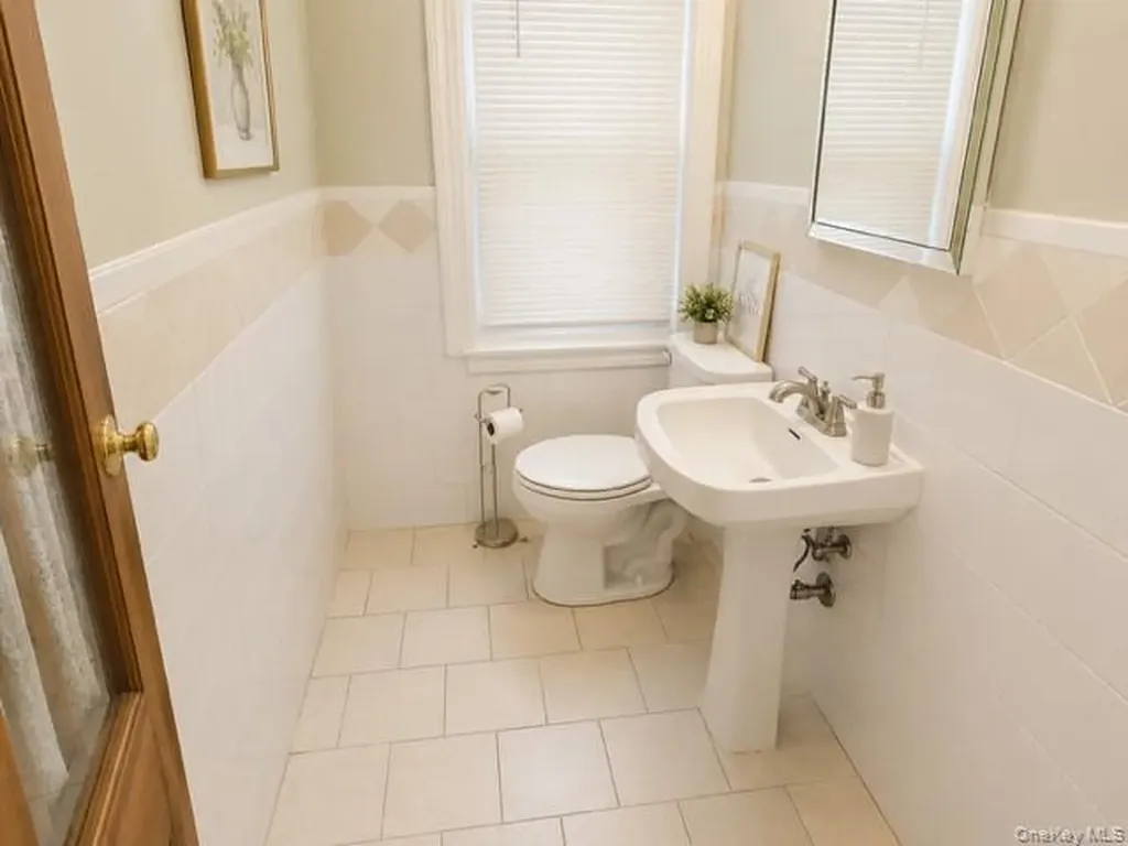 1752 Mahan Avenue Bronx NY 10461