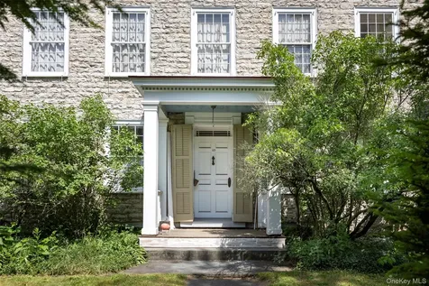 169 Albany Avenue Kingston NY 12401