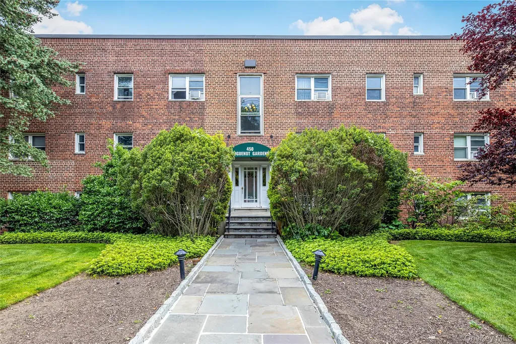 450 Pelham Road New Rochelle NY 10805