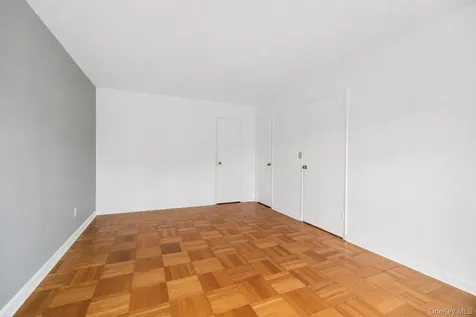 450 Pelham Road New Rochelle NY 10805