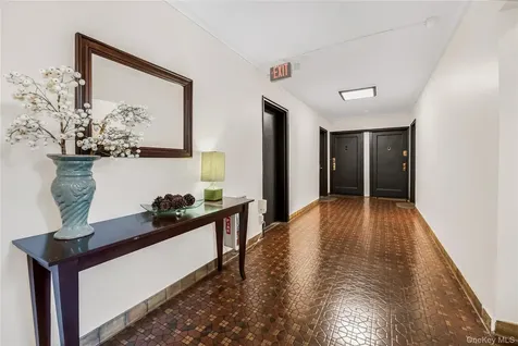 450 Pelham Road New Rochelle NY 10805