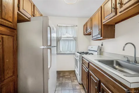 450 Pelham Road New Rochelle NY 10805