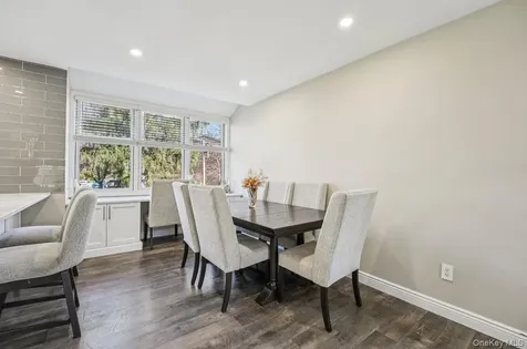 36 Tulip Court Nanuet NY 10954