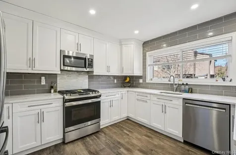 36 Tulip Court Nanuet NY 10954