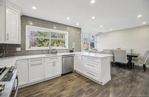 36 Tulip Court Nanuet NY 10954