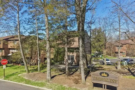 36 Tulip Court Nanuet NY 10954
