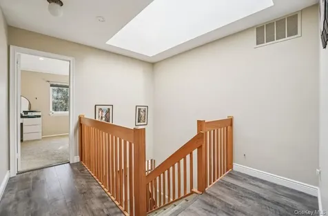 36 Tulip Court Nanuet NY 10954