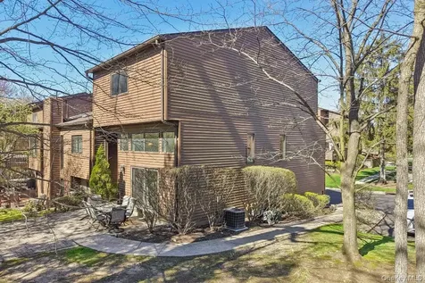 36 Tulip Court Nanuet NY 10954