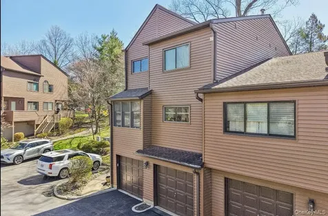 36 Tulip Court Nanuet NY 10954
