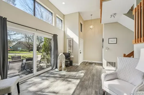 36 Tulip Court Nanuet NY 10954