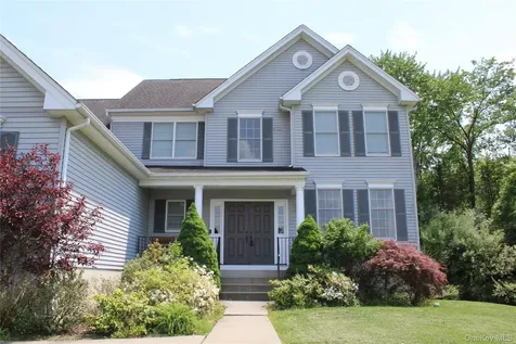 10 Doolin Court Wappingers Falls NY 12590
