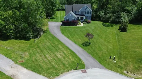 10 Doolin Court Wappingers Falls NY 12590