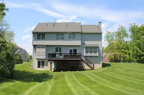 10 Doolin Court Wappingers Falls NY 12590