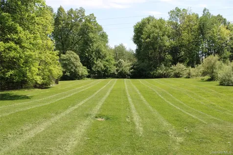 10 Doolin Court Wappingers Falls NY 12590
