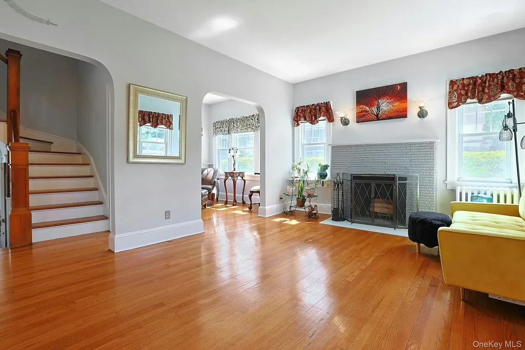 533 Manhattan Avenue Thornwood NY 10594
