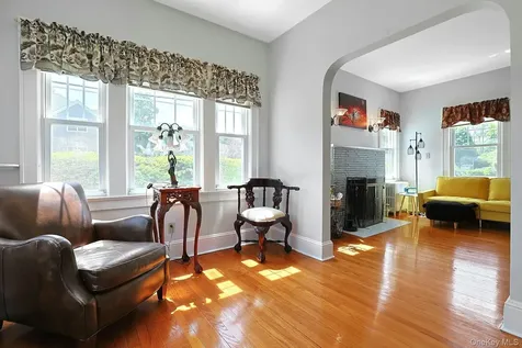 533 Manhattan Avenue Thornwood NY 10594