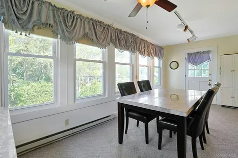 533 Manhattan Avenue Thornwood NY 10594