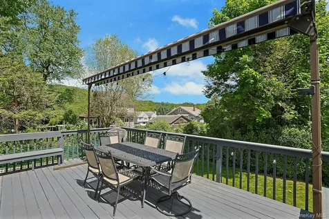 533 Manhattan Avenue Thornwood NY 10594
