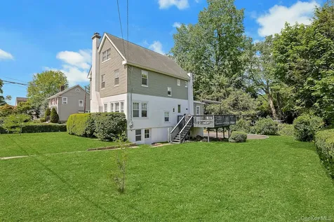 533 Manhattan Avenue Thornwood NY 10594