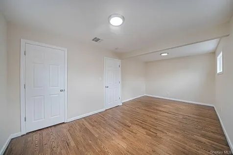 5 Cheryl Lane North Babylon NY 11703