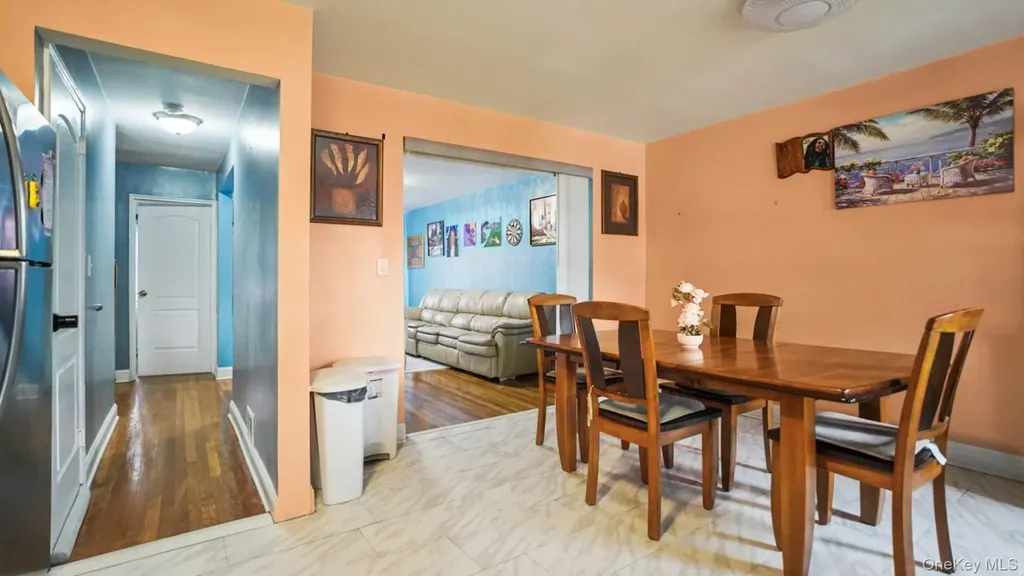 2733 Hone Avenue Bronx NY 10469
