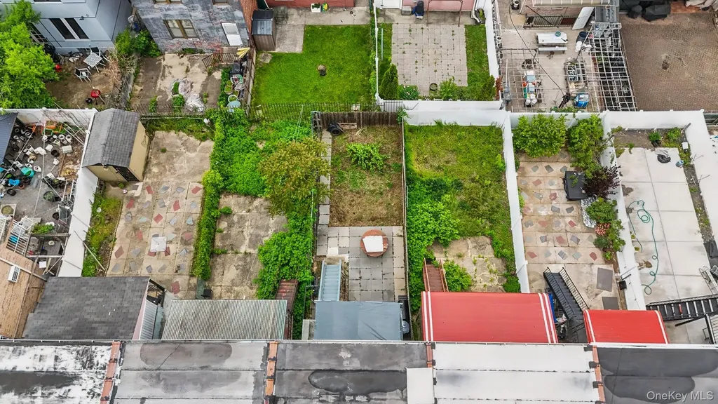 2733 Hone Avenue Bronx NY 10469