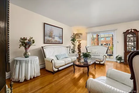 6432 77th Place Middle Village NY 11379