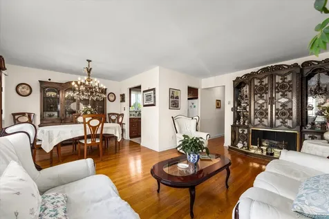 6432 77th Place Middle Village NY 11379