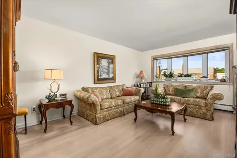6432 77th Place Middle Village NY 11379