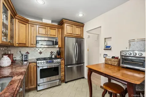 6432 77th Place Middle Village NY 11379